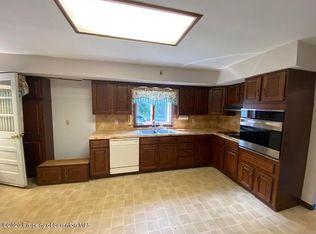571 Justus Blvd, Scott Township, PA 18411