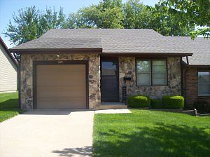 1st image of 215 N Ryans Way