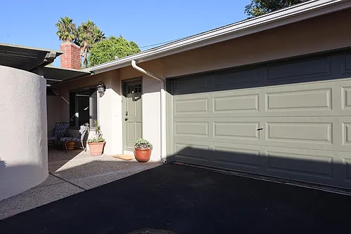 334 Consuelo Dr #B Photo 1