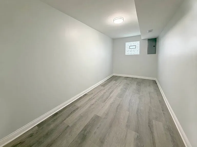11361 S Racine Ave — Photo 19