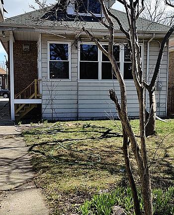 4th image of 7940 S Oglesby Ave