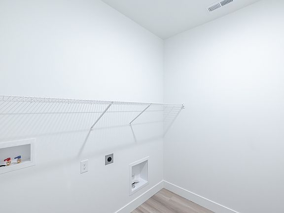 5th image of 4704 S Olive Ave #V204