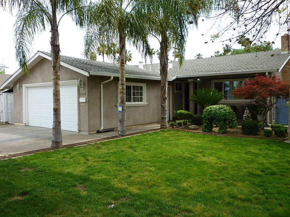 1st image of 1542 Pensacola Dr