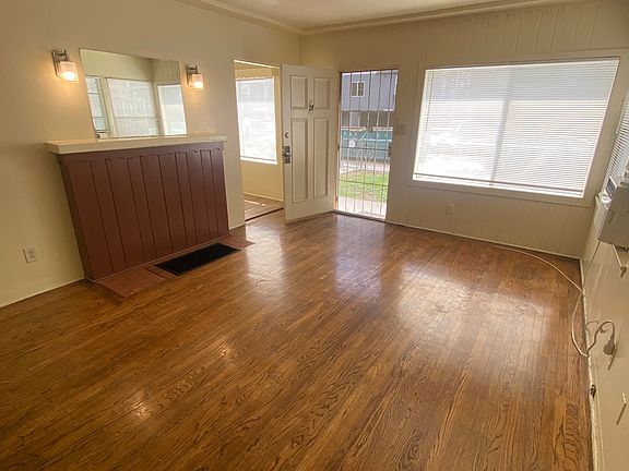 3rd image of 11017 Hartsook St #11017