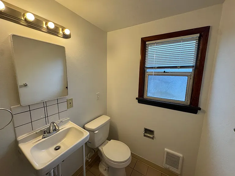 Boone Apartments! — Photo 11