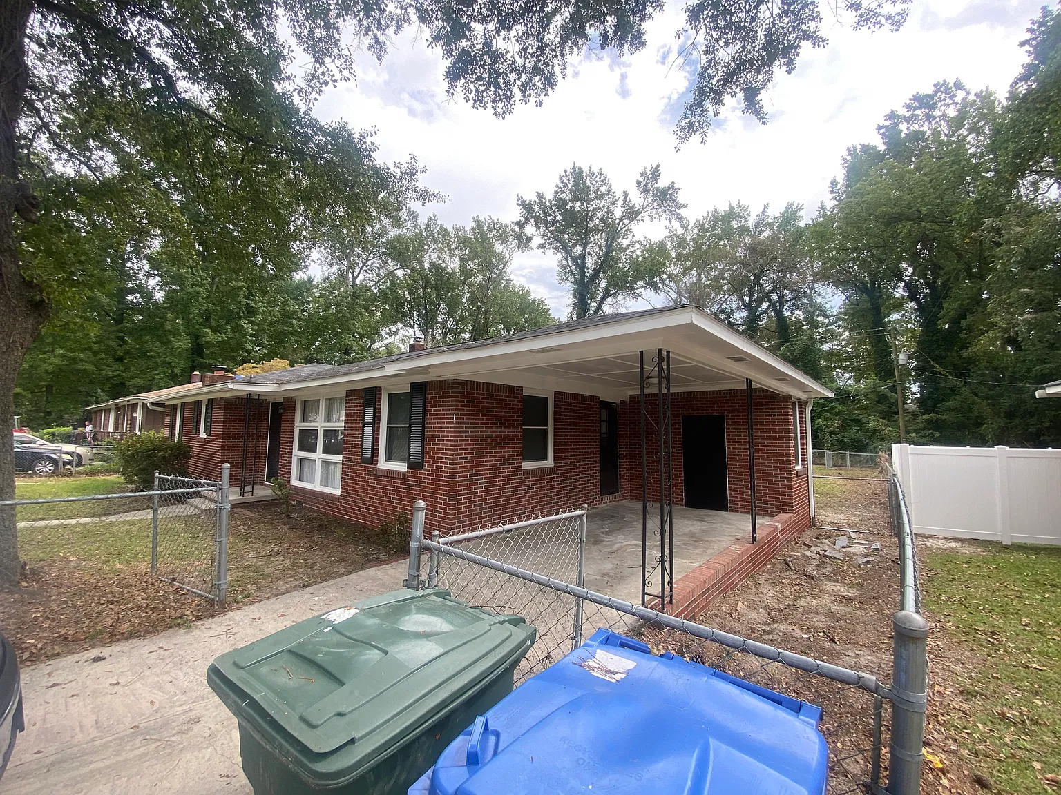 3128 Truman St — Photo 1