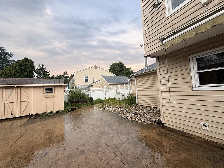 8 Lindner Ln — Photo 6