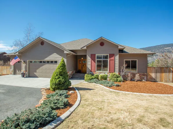 1360 Grandview Way, Kettle Falls, WA 99141