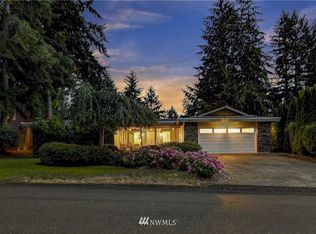 8814 Park Ridge Dr W, University Place, WA 98467