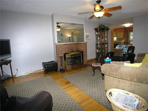 3rd image of 6427 Lawnside Dr