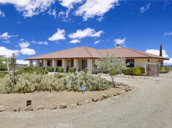 7417 Oak Hill Rd, Hesperia, CA 92344