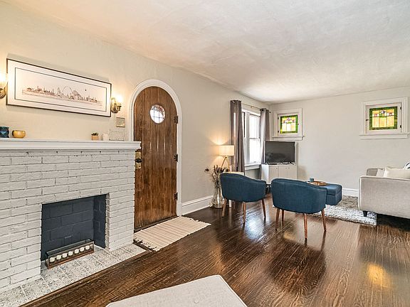 3rd image of 5464 Pernod Ave