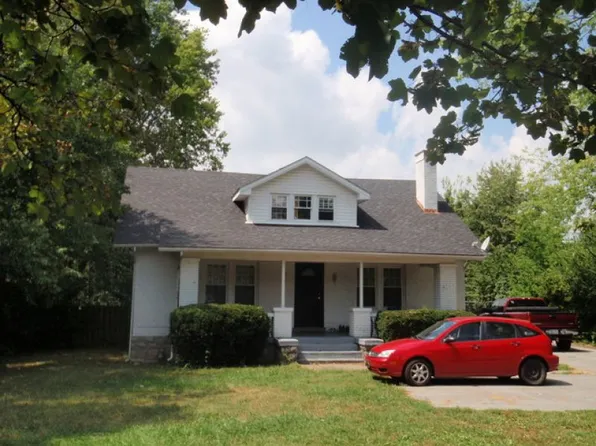 1907 Nicholasville Rd, Lexington, KY 40503