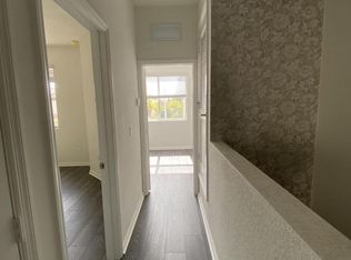 2821 NW 180th St, Miami Gardens, FL 33056