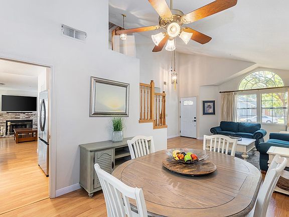 2nd image of 20 Winestone Court