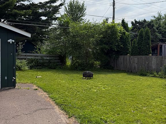 3rd image of 1519 Lynn Ave #1