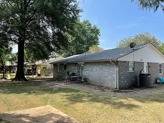 4th image of 13671 S Glen Pl