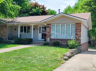 109 Highland Ave, Hospers, IA 51238