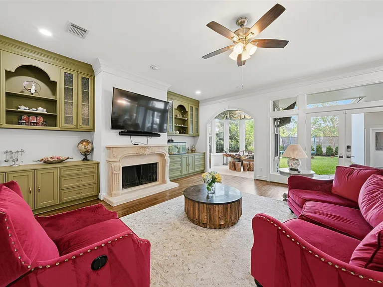 4923 Palmetto St — Photo 11