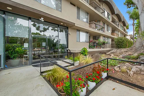 12221 San Vicente Blvd Photo 1