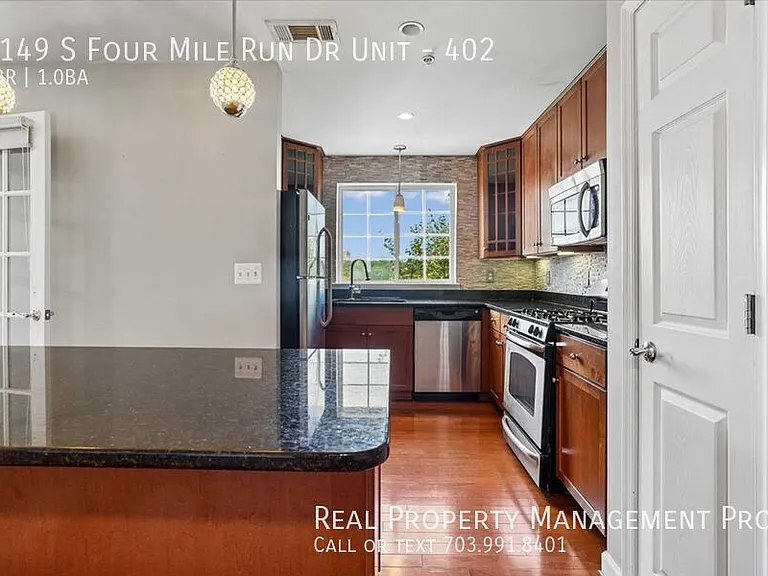 4149 S Four Mile Run Dr #402 — Photo 8