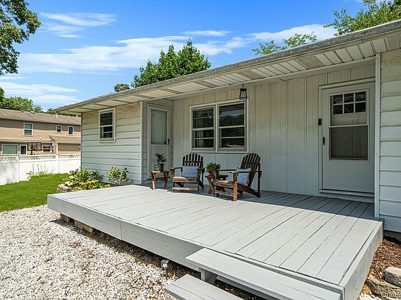 5th image of 15 Oceanview Avenue