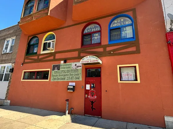 1993 N 63rd St, Philadelphia, PA 19151