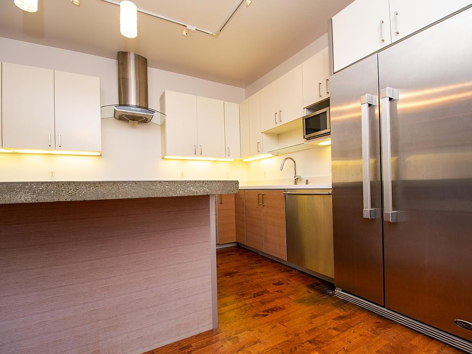 1st image of 22 Boardman Pl
