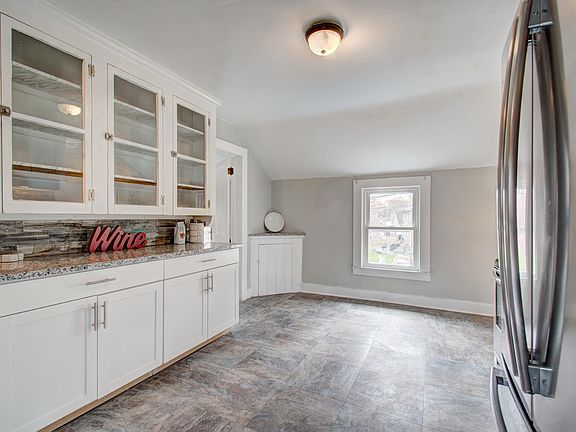 Ample Cabinet Space and Stainless Appliances