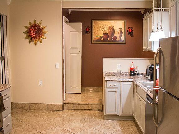 4th image of 3021 Hacienda Ct