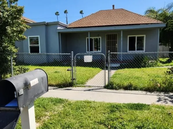 2344 11th St, Riverside, CA 92507