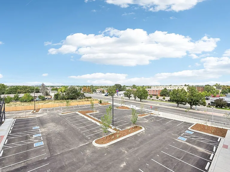 11800 E Colfax — Photo 46