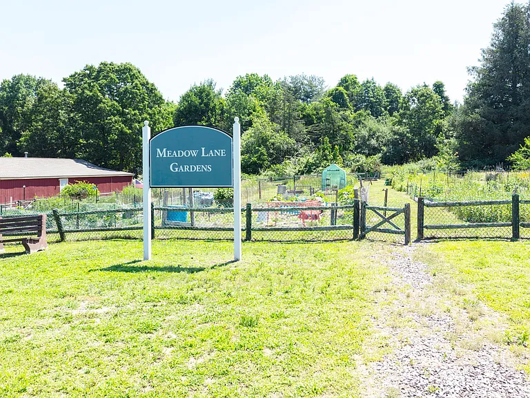 Waterford Village — Photo 38