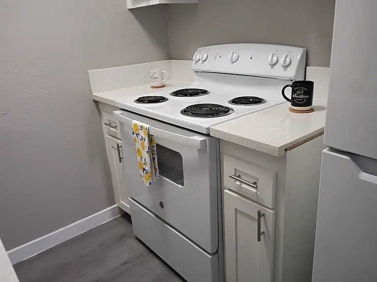 6441 Casada Way #12 — Photo 4