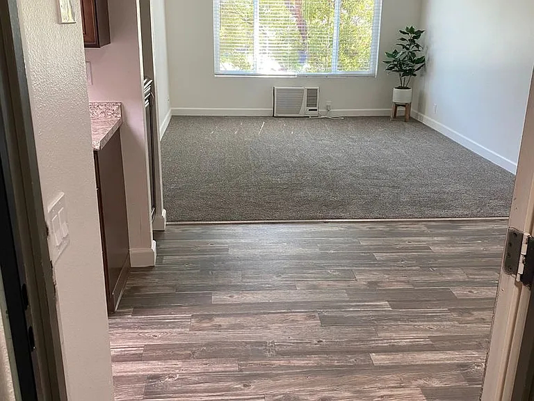 Stoneridge Apartments! — Photo 46