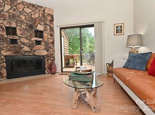 1420 11th Street Dr NW APT 16, Hickory, NC 28601