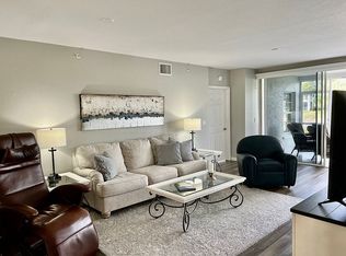 6867 Satinleaf Rd S APT 102, Naples, FL 34109