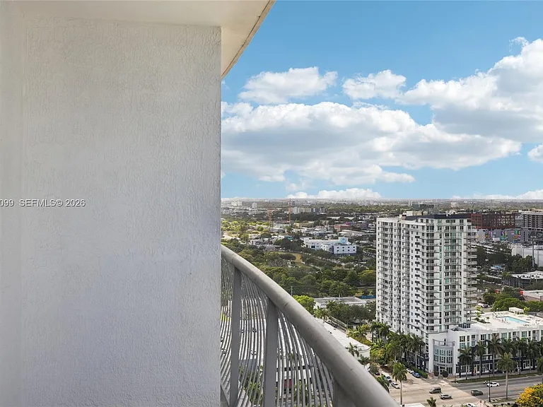 1750 N Bayshore Dr #2805 — Photo 34