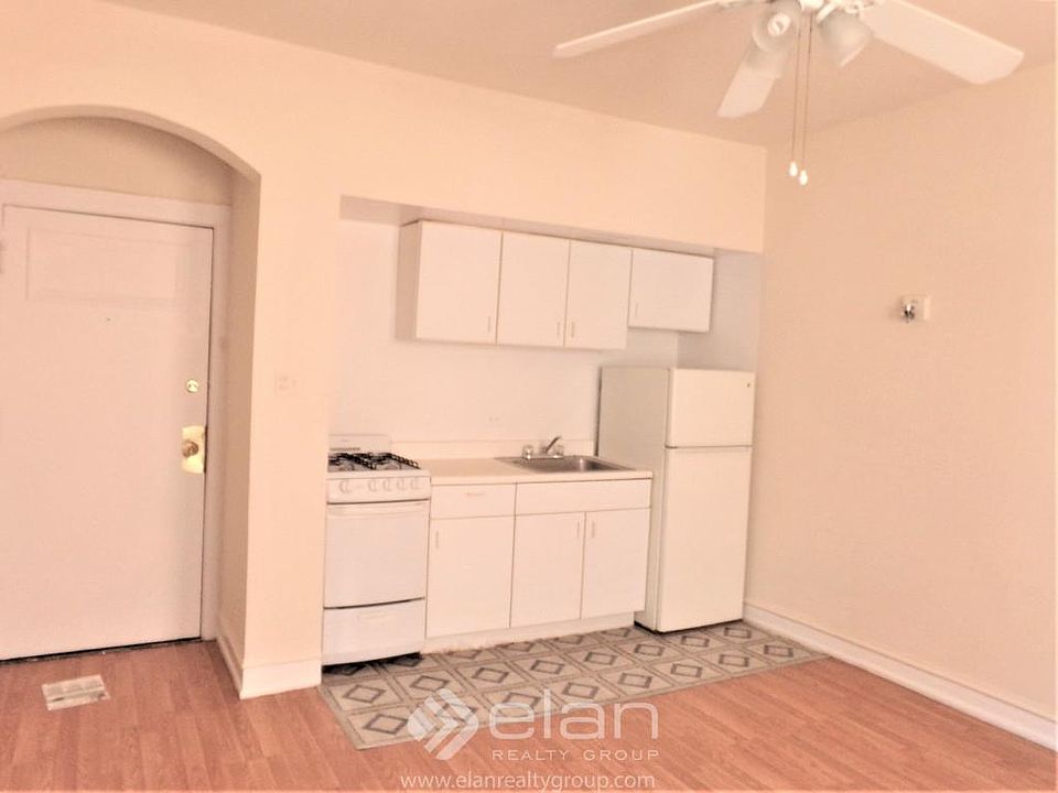 2nd image of 6916 N Lakewood Ave APT 408