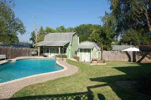 4th image of 8122 GOLDEN FOREST DR