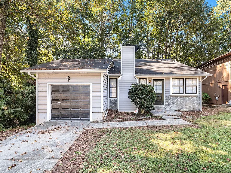 6124 Dana Ct — Photo 1
