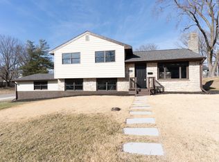 1221 Woody Ave, Moberly, MO 65270