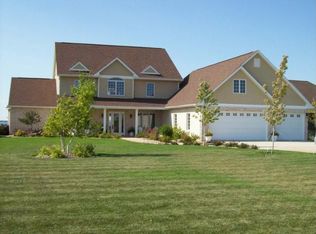 146 Sunset Park Dr, Estelline, SD 57234