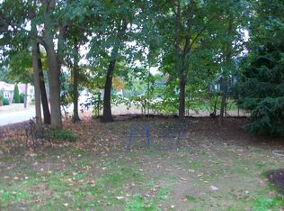 63 Landham Rd, Sudbury, MA 01776