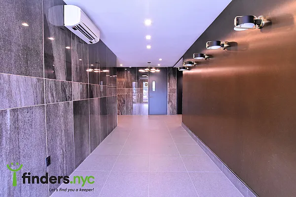 Rented by Clove Realty LLC | media 24