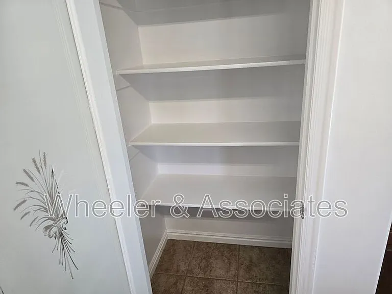 4336 W 5850 S — Photo 9