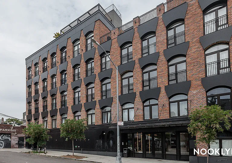 16 Charles Pl #5B — Photo 47