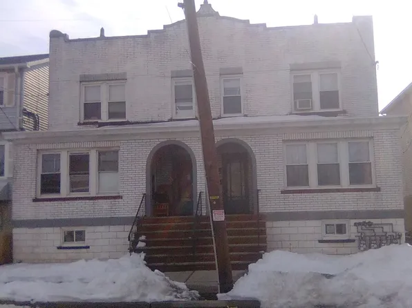 89 Maple St Floor 2, Carteret, NJ 07008