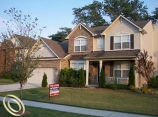 3237 Everett Dr, Rochester Hills, MI 48307