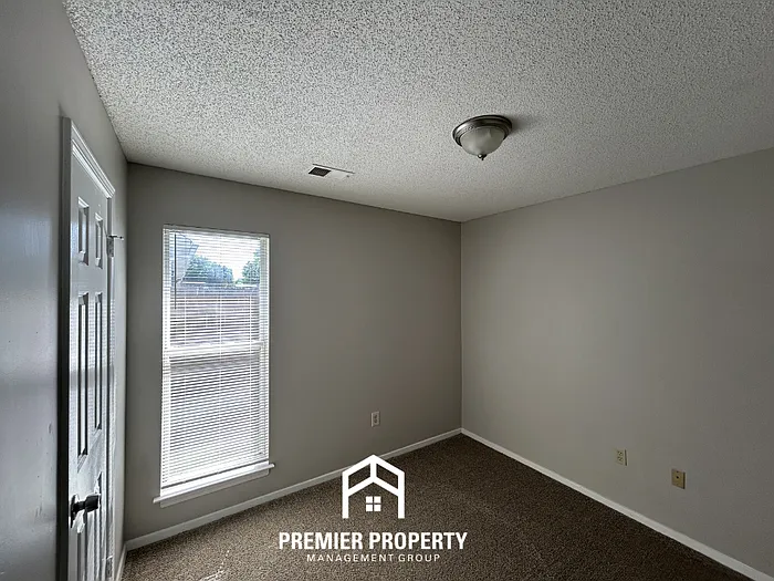 4174 Highgate Dr — Photo 11